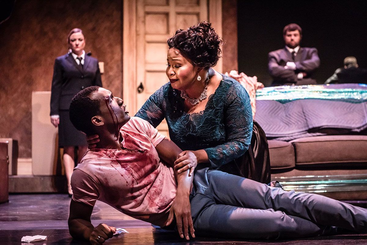 Tosca (Opera Birmingham) Photo: Steward Edmonds